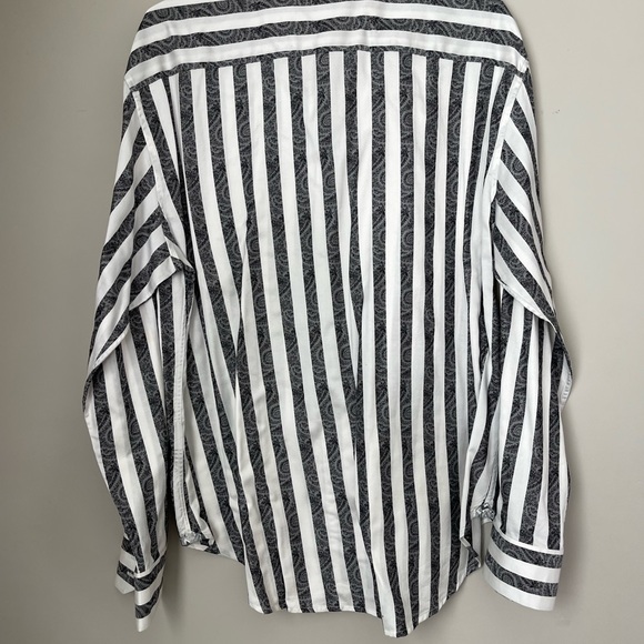 ROBERT GRAHAM BUTTON DOWN SHIRT - Picture 5 of 6